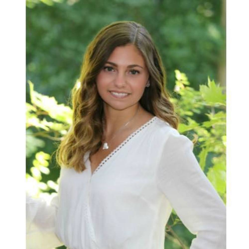 Meet your Posher, Sophia